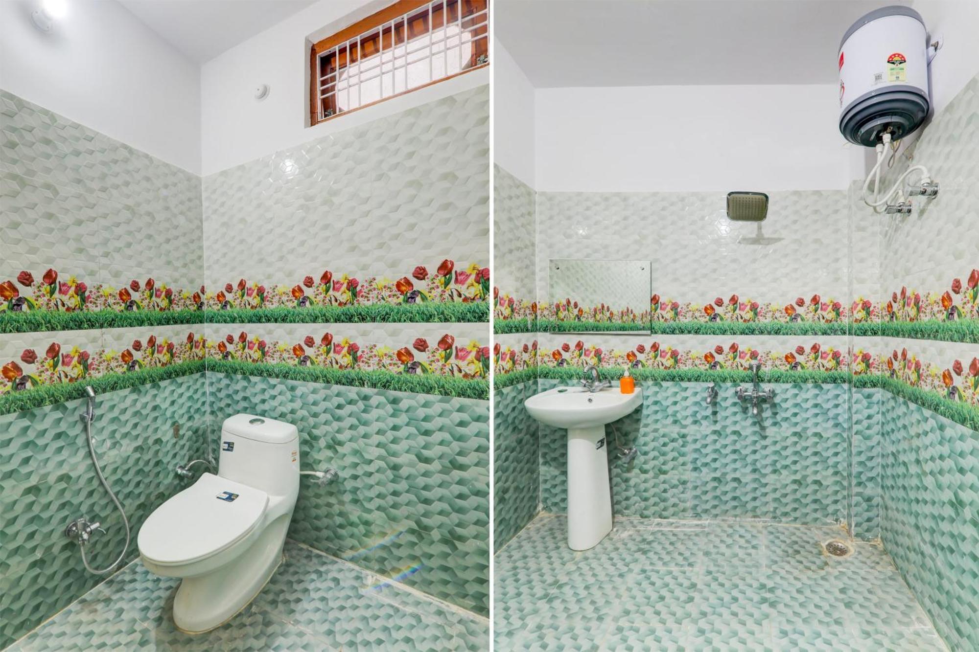 Hotel O White House Hasanganj Екстер'єр фото